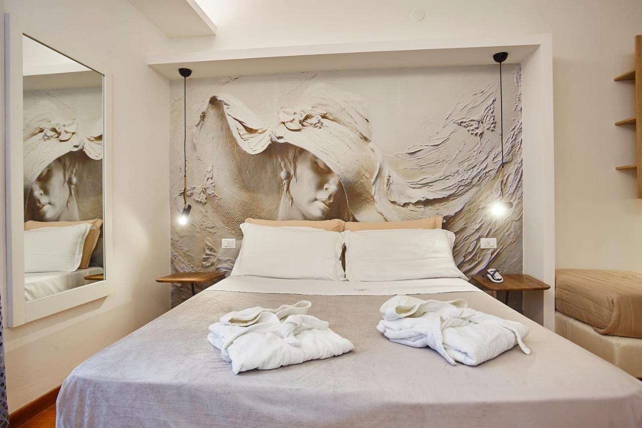 Hotel La Tavernetta Скопело Екстериор снимка